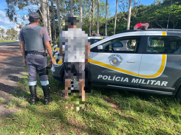 Polícia Rodoviária prende procurado da Justiça na SP-501, em Prudente