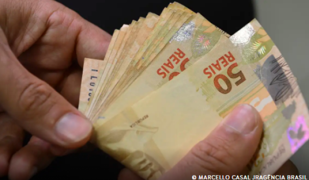 Teto do seguro-desemprego sobe para R$ 2.518,65 após reajuste