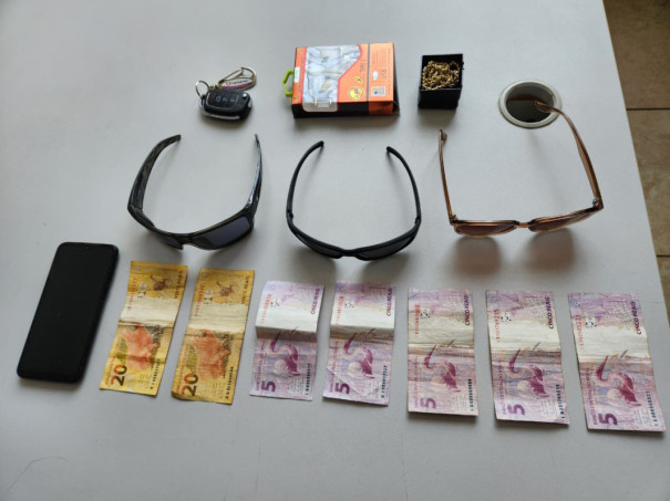 Homem pede água e aproveita para furtar R$ 100 do caixa de relojoaria no Centro de Presidente Prudente