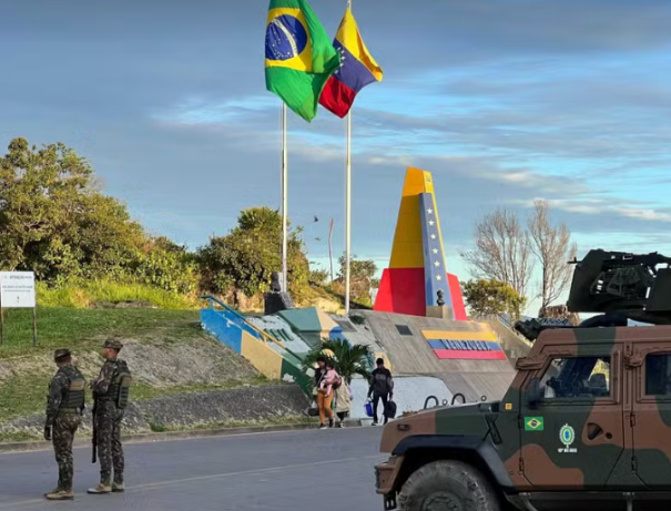 Exército reforça fiscalização na fronteira entre Brasil e Venezuela
