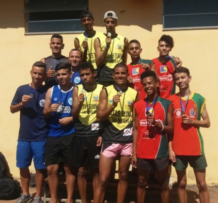 Atletismo de Salmourão vence mais uma prova de uma etapa importante em Assis