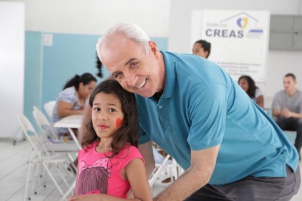 Setor de Assistncia Social de Osvaldo Cruz realiza o primeiro Domingo Feliz de 2018