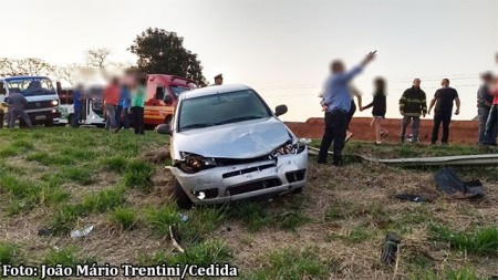 Mulher fica ferida em acidente na SP-294 em Tupã