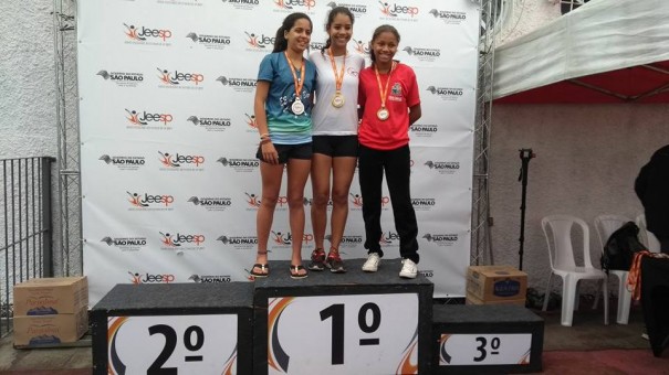 Atletas de Osvaldo Cruz brilham nos Jogos Escolas em Praia Grande