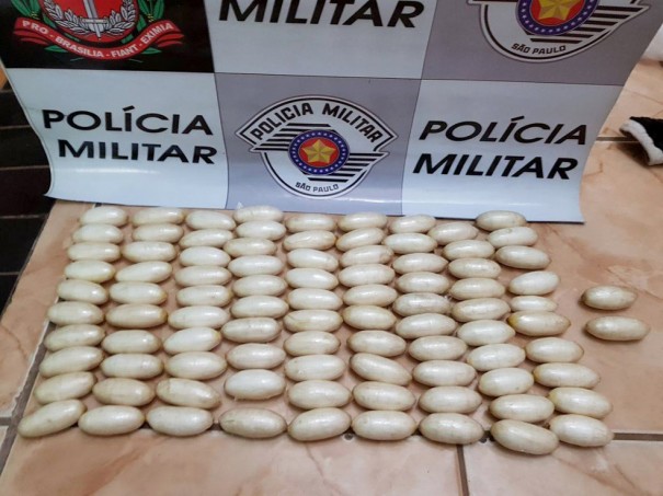 Nigeriano com 93 cpsulas de cocana no estmago  detido por trfico internacional na Rapozo Tavares
