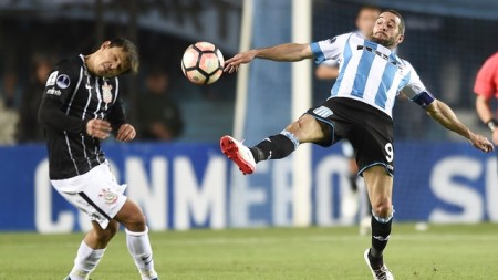 Racing-ARG 0 x 0 Corinthians, dois expulsos e eliminado da Sul-Americana