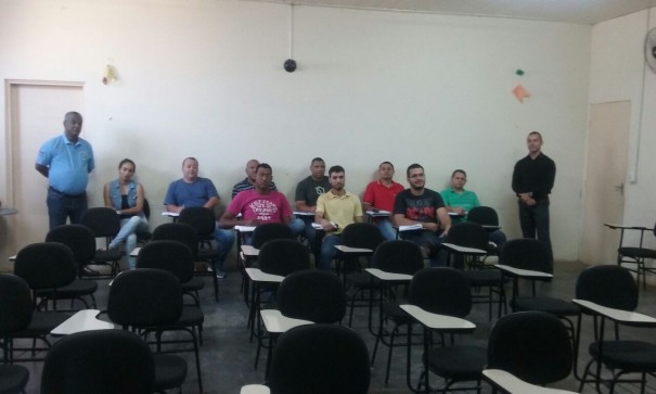 Departamento Municipal de Trnsito de Osvaldo Cruz inicia Curso de Preparao para os novos Agentes de Trnsito