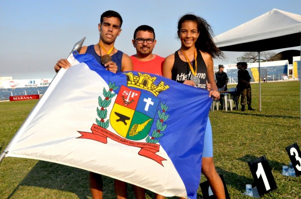 Atletismo de Osvaldo Cruz conquista mais duas medalhas nesta segunda-feira