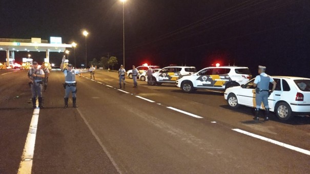 Polcia Rodoviria multa mais de 800 motoristas por excesso de velocidade na regio de Presidente Prudente
