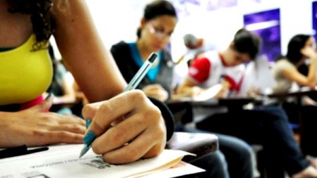 Enem está sendo reaplicado para 2,7 mil estudantes
