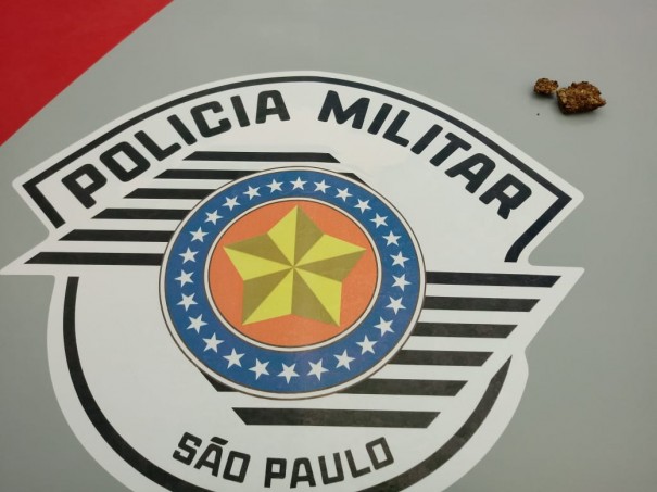 Polcia Militar de OC registrou uma ocorrncia de porte de entorpecente