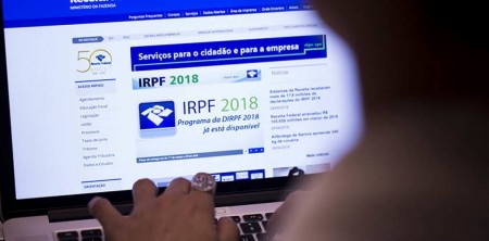 Receita paga hoje as restituições do último lote do IRPF 2018