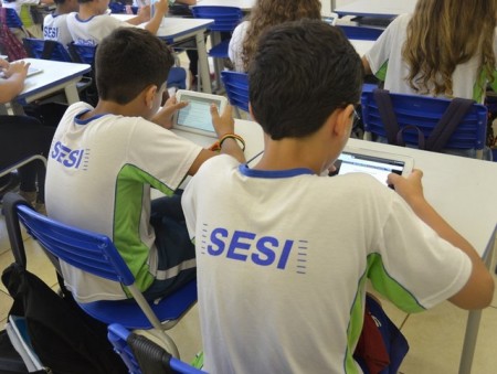 'Facada' nos recursos de SENAI e SESI fecharia mais de 310 escolas e 1,5 milhão de vagas para jovens e trabalhadores