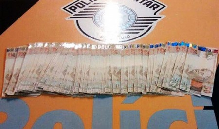 Polícia Rodoviária realiza prisão por falsificação e apreende R$4.800,00 em cédulas falsa