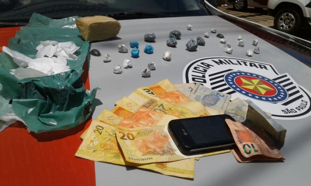 Polcia Militar de Luclia prende dois traficantes e apreende drogas no Parque das Palmeiras
