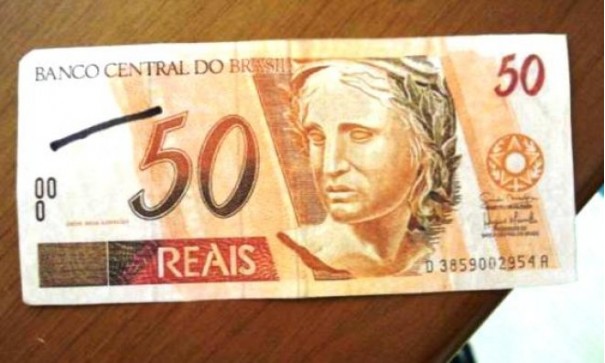 Polcia Civil prende homem com notas falsas de R$ 50,00 em Junqueirpolis