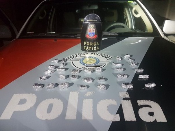 Homem  preso com 30 pores de maconha na cueca em Irapuru