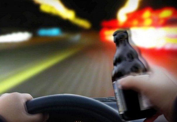 Condutor tente esconder veculo na Vila esperana mas acaba detido por dirigir sob efeito de lcool