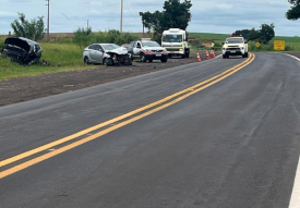 Moradores de Adamantina, LucÃ©lia, FlÃ³rida Paulista e Irapuru sofrem ferimentos em acidente na SP-501