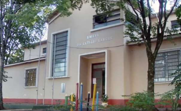 Reforma do prédio da Escola Getúlio Vargas faz Justiça Eleitoral transferir seções de votação em Osvaldo Cruz