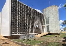 JustiÃ§a condena enfermeira que âplantouâ drogas em carro de colega em JunqueirÃ³polis