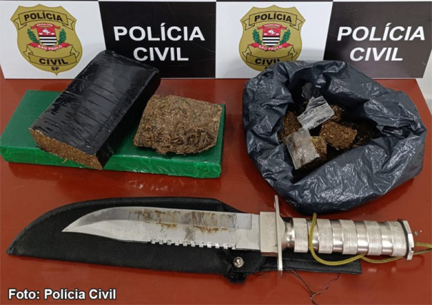 Funcionário de granja de Queiroz é surpreendido com droga no armário do trabalho