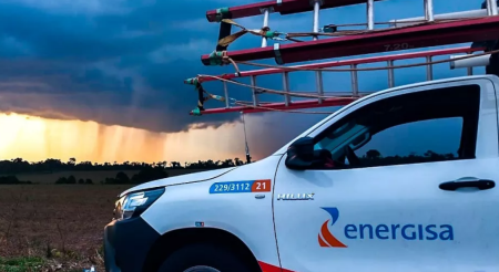 Energisa realiza manutenÃ§Ã£o e orienta clientes sobre os serviÃ§os na regiÃ£o