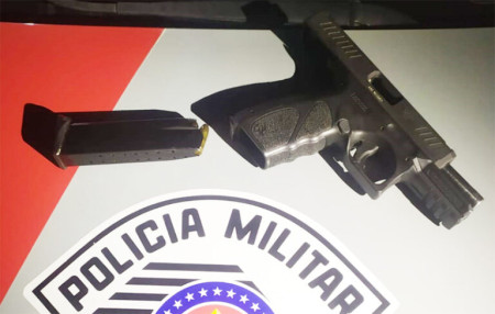 Tentativa de invasÃ£o e disparos de arma de fogo termina em prisÃµes em Irapuru