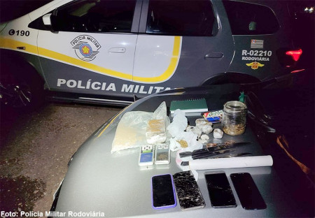 Jovem Ã© preso por trÃ¡fico de drogas com mais de 800 gramas de maconha em Presidente Prudente