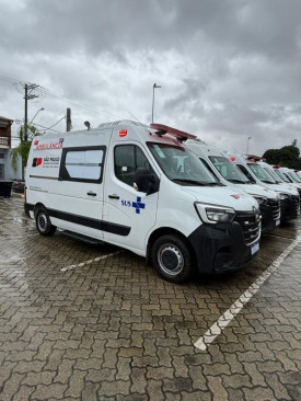 Osvaldo Cruz Ã© contemplada com nova ambulÃ¢ncia do Governo do Estado