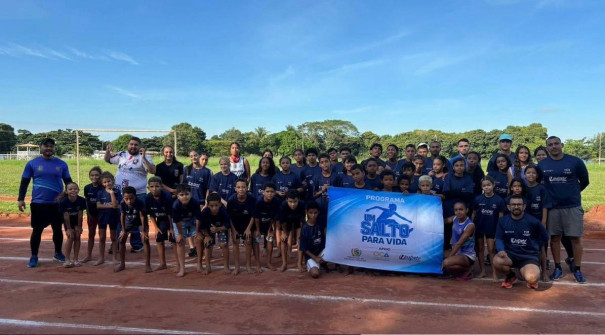 Atletismo de Osvaldo Cruz usa 80% de atletas de base e conquista primeiro lugar geral na 2ª etapa da Liga Regional em Pereira Barreto