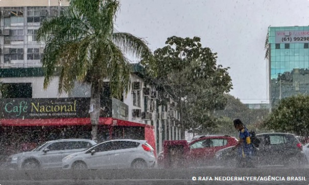 Frente fria leva chuva ao Centro-Oeste e parte do Norte do país