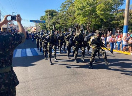 Prefeitura anuncia o cancelamento do desfile cÃ­vico dos 85 anos de Osvaldo Cruz