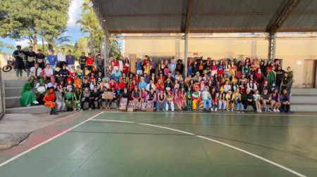 PÃ¡scoa SolidÃ¡ria da Etec Amim Jundi beneficia 200 crianÃ§as com doaÃ§Ãµes