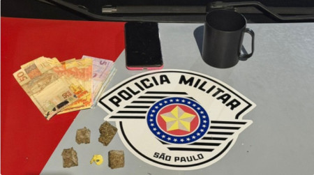 Homem Ã© preso por trÃ¡fico de drogas durante aÃ§Ã£o da PM em Adamantina