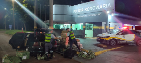 FiscalizaÃ§Ã£o apreende produtos estimados em R$ 380 mil na Rodovia Raposo Tavares