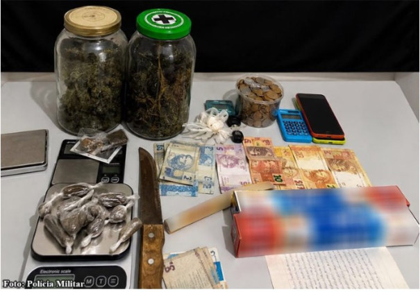 Ação conjunta entre Polícias Militar e Civil resulta em prisão por tráfico de drogas em Quatá