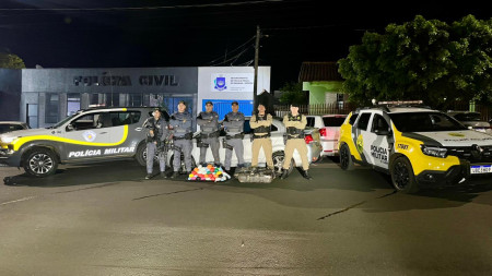 Casal Ã© preso com quase 40 kg de haxixe escondidos em tanque de combustÃ­vel na divisa entre PR e SP