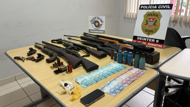 Polícia Militar e Polícia Civil realizam operação conjunta com apreensão de armas e drogas em Lucélia