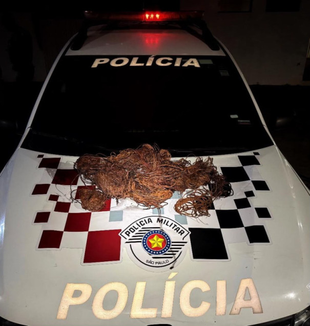 Trio é preso em flagrante por furto de fiação de cobre de quadra municipal em Osvaldo Cruz