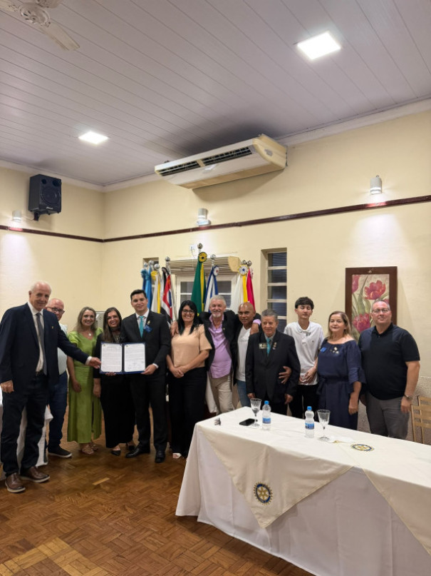 Rotary Clubs de Osvaldo Cruz recebem Moção de Aplausos por ação de prevenção às hepatites virais