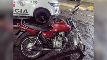 Rapaz Ã© preso por adulteraÃ§Ã£o de sinal identificador de motocicleta