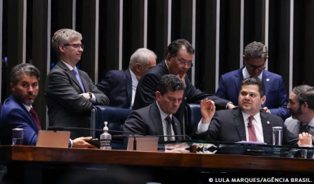 Senado aprova uso do Fundo do PrÃ©-Sal para dÃ­vidas do agro