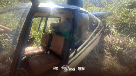 HelicÃ³ptero Ãguia da PM de Prudente intercepta aeronave com quase 300 kg de pasta base de cocaÃ­na