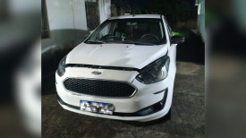 Carro com sinais identificadores adulterados Ã© apreendido na Rodovia Raposo Tavares