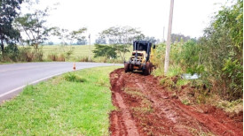 Empresa contratada pela Prefeitura de Adamantina inicia obras da ciclovia na vicinal para LucÃ©lia