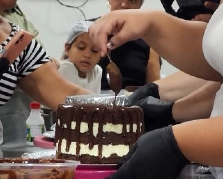 Prefeitura de OC e Sebrae encerram curso de TÃ©cnicas de Confeitaria