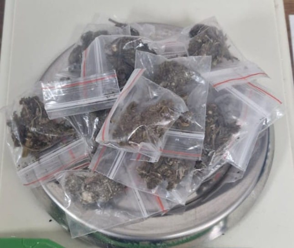 Suspeito é baleado e preso por tráfico de drogas e resistência após tentar fugir de abordagem em Presidente Prudente