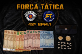 Com porÃ§Ãµes de crack, homem Ã© preso por trÃ¡fico de drogas na Vila EsperanÃ§a