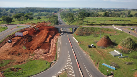 Obras na SP-294 exigem atenÃ§Ã£o redobrada dos motoristas entre ParapuÃ£ e FlÃ³rida Paulista
